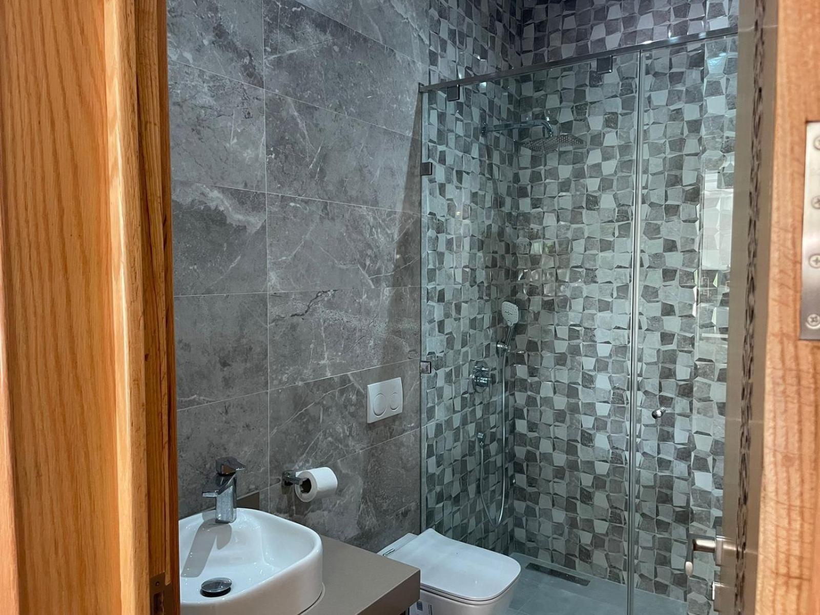 Villa Moderne A 5 Min De La Plage Avec Jardin Et 3 Salons Suvayr Dış mekan fotoğraf