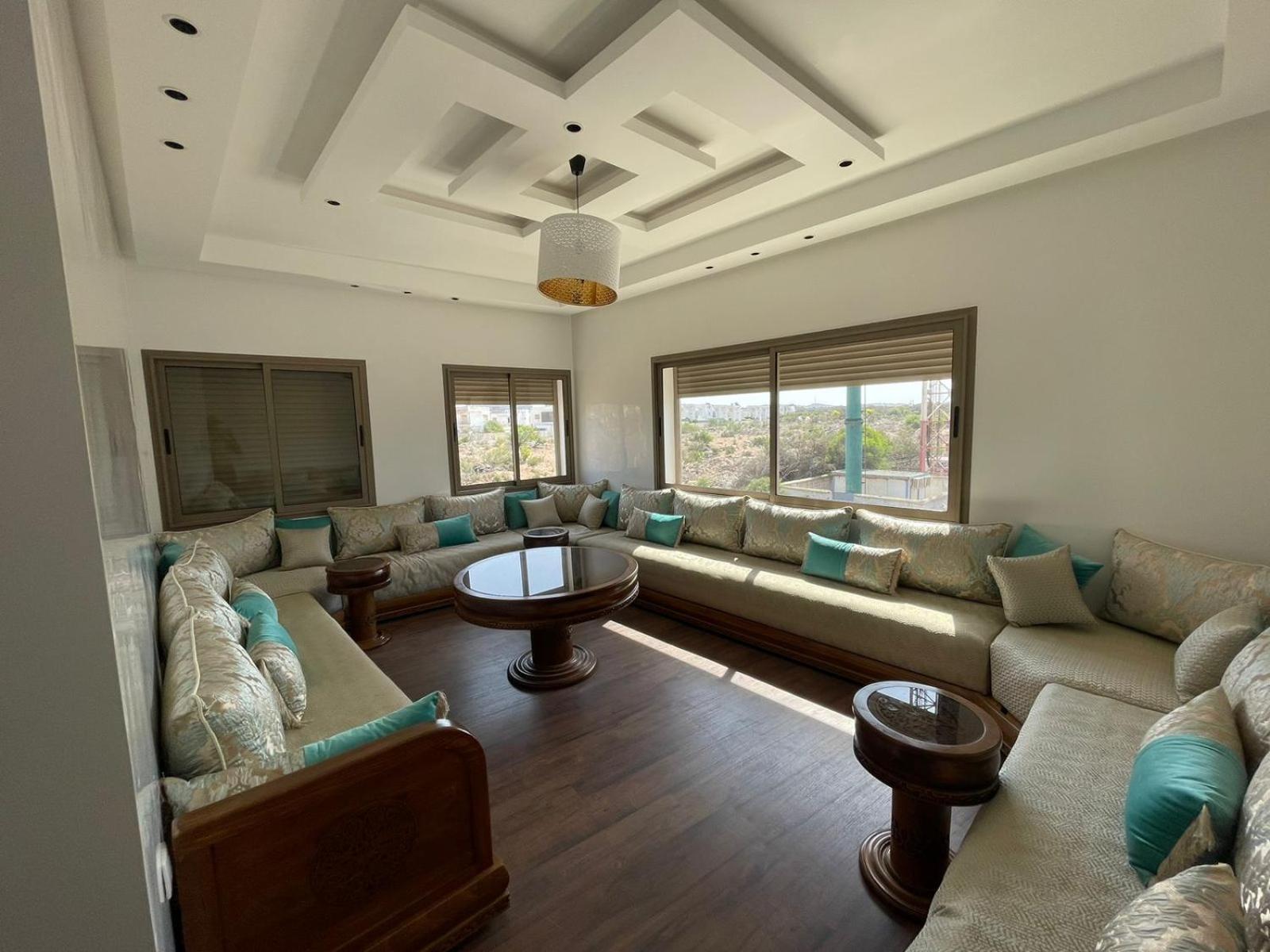Villa Moderne A 5 Min De La Plage Avec Jardin Et 3 Salons Suvayr Dış mekan fotoğraf