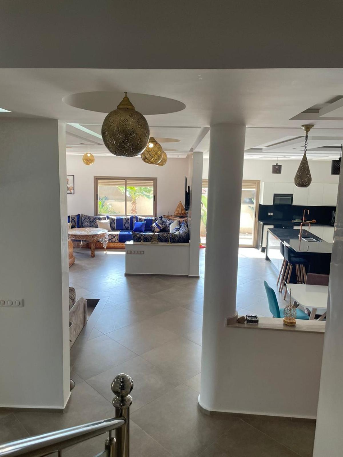Villa Moderne A 5 Min De La Plage Avec Jardin Et 3 Salons Suvayr Dış mekan fotoğraf