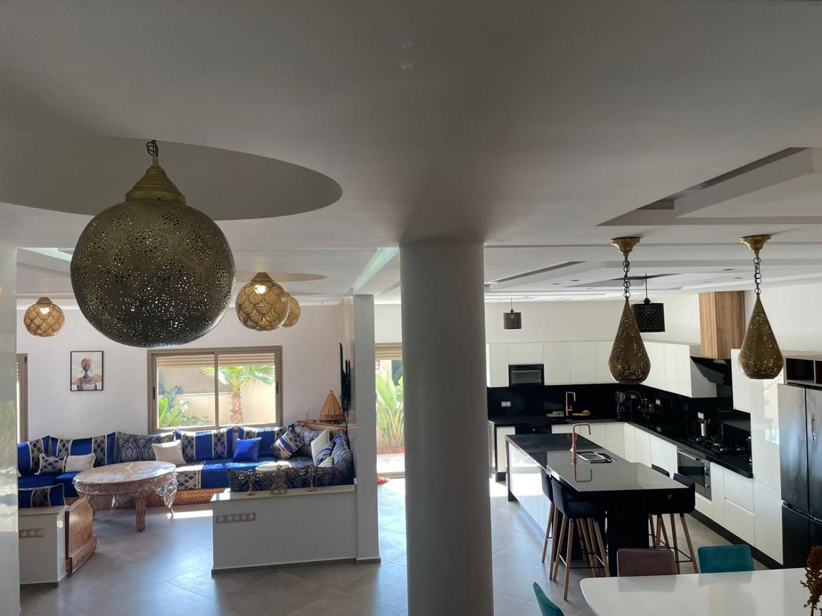 Villa Moderne A 5 Min De La Plage Avec Jardin Et 3 Salons Suvayr Dış mekan fotoğraf