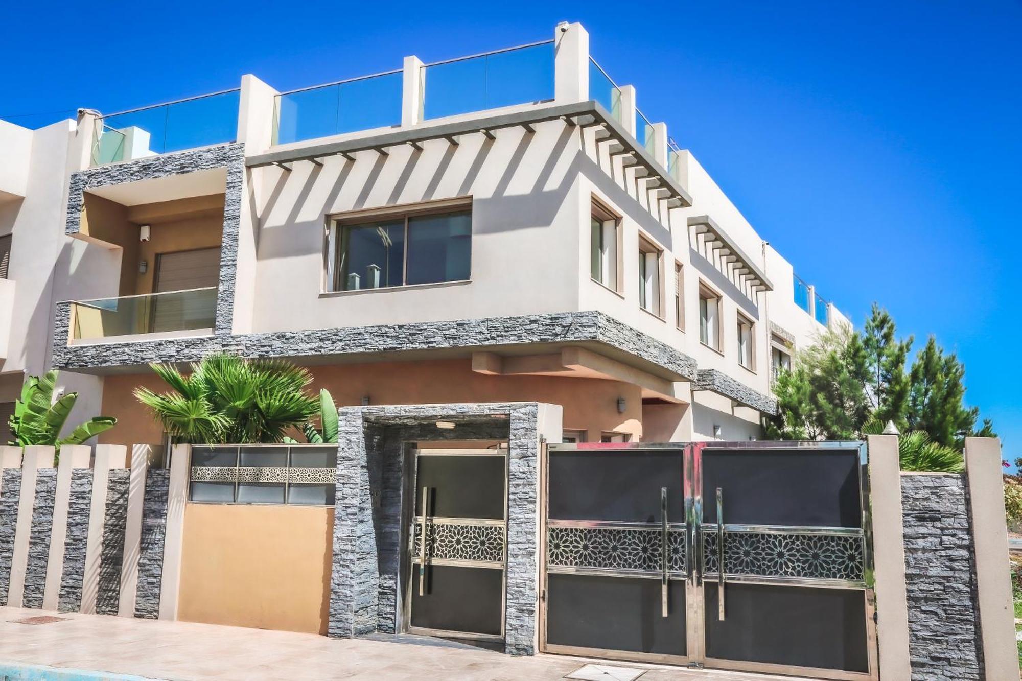Villa Moderne A 5 Min De La Plage Avec Jardin Et 3 Salons Suvayr Dış mekan fotoğraf