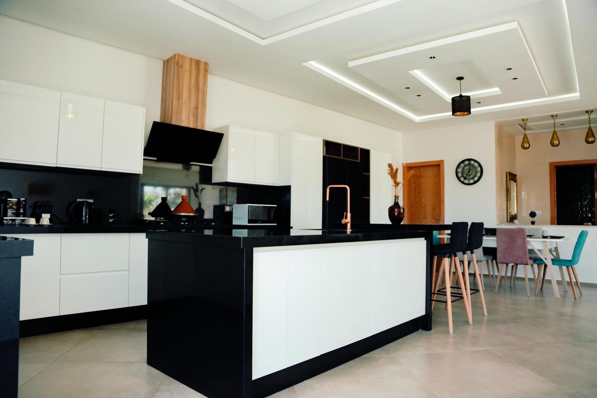 Villa Moderne A 5 Min De La Plage Avec Jardin Et 3 Salons Suvayr Dış mekan fotoğraf